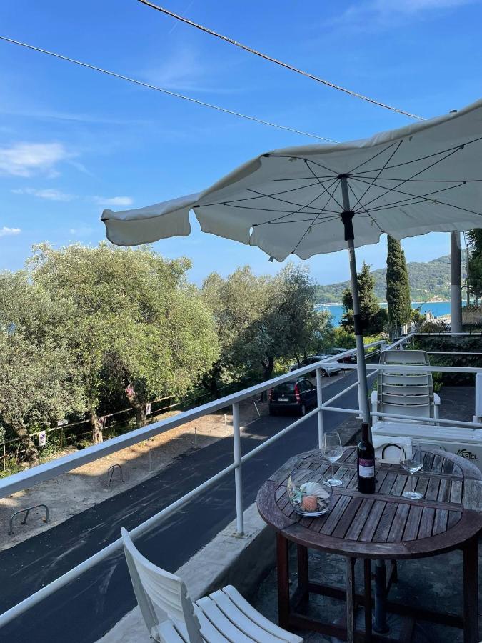 Monolocale Baia Dei Delfini Apartment Porto Venere Exterior photo